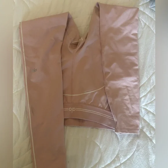 Alo Pink Leggings - Picture 3 of 3